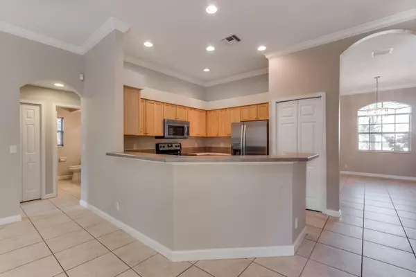 Wellington, FL 33414,14185 Greentree DR