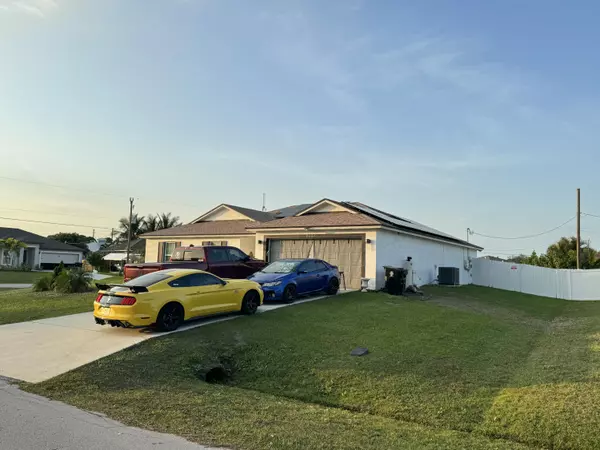 Port Saint Lucie, FL 34953,2091 SW Kimberly AVE