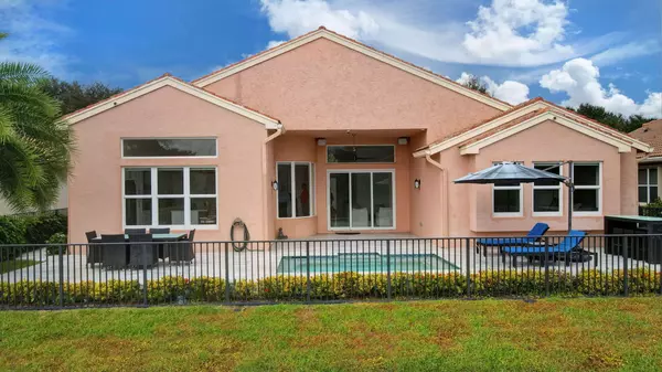 Delray Beach, FL 33446,13588 Barcelona Lake CIR