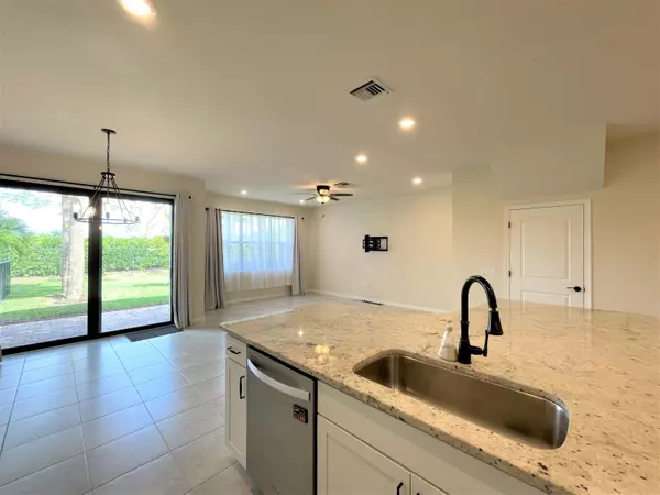 Lake Worth, FL 33467,4464 San Fratello CIR