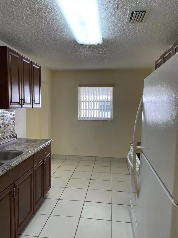 Boynton Beach, FL 33426,1103 SW 15th ST