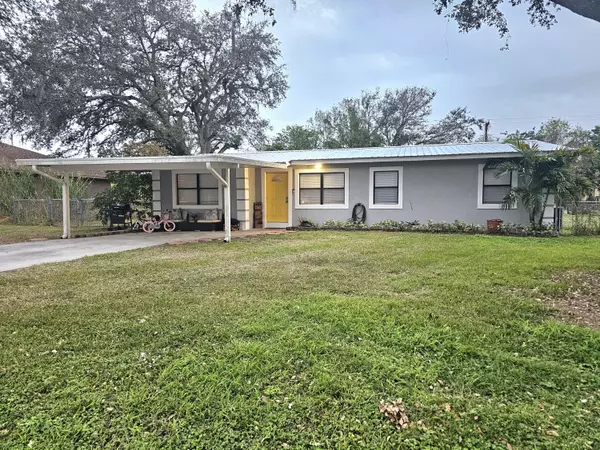 1694 NW 7 ST, Okeechobee, FL 34972