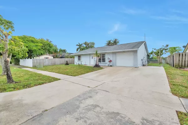 Lake Worth, FL 33463,4704 Poseidon PL