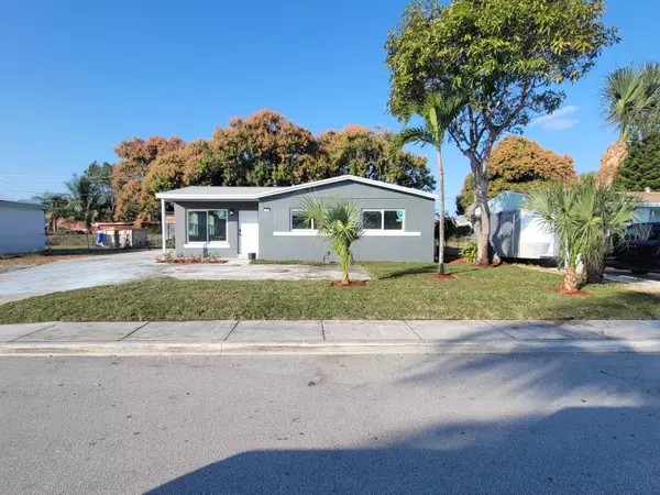 Riviera Beach, FL 33404,1122 W W 26th CT