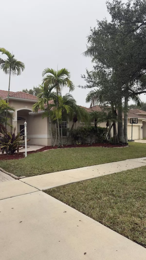 Pembroke Pines, FL 33331,16247 S Mariposa CIR