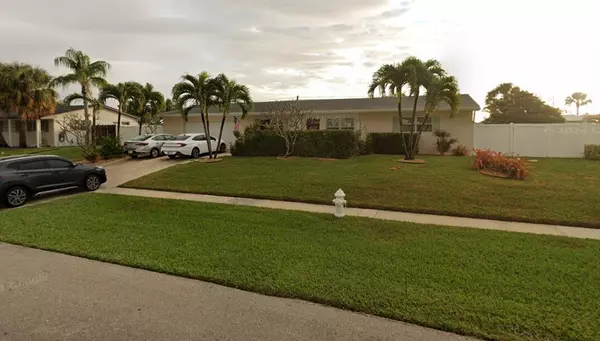 305 E Circle, Jupiter, FL 33458