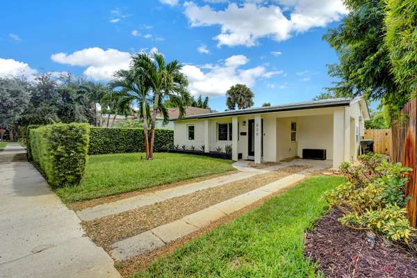 820 NE 17 ST, Fort Lauderdale, FL 33305