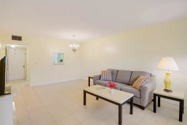 Lake Worth, FL 33467,3654 Via Poinciana 403