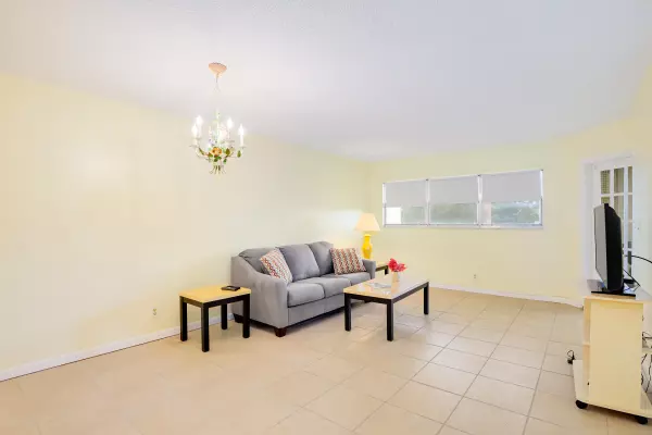 Lake Worth, FL 33467,3654 Via Poinciana 403