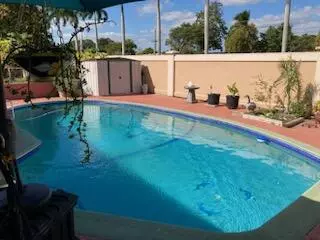 Pembroke Pines, FL 33023,6861 SW 1st CT