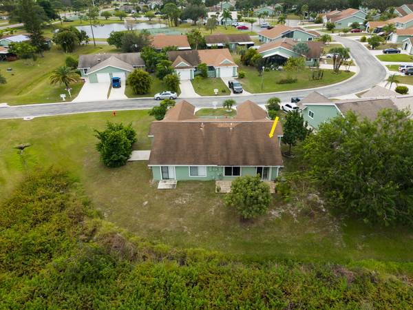 Port Saint Lucie, FL 34952,1433 SE Larkwood CIR