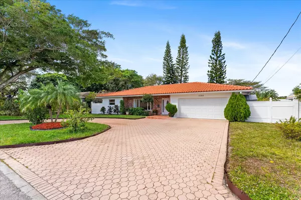 1025 NW 6th AVE,  Boca Raton,  FL 33432