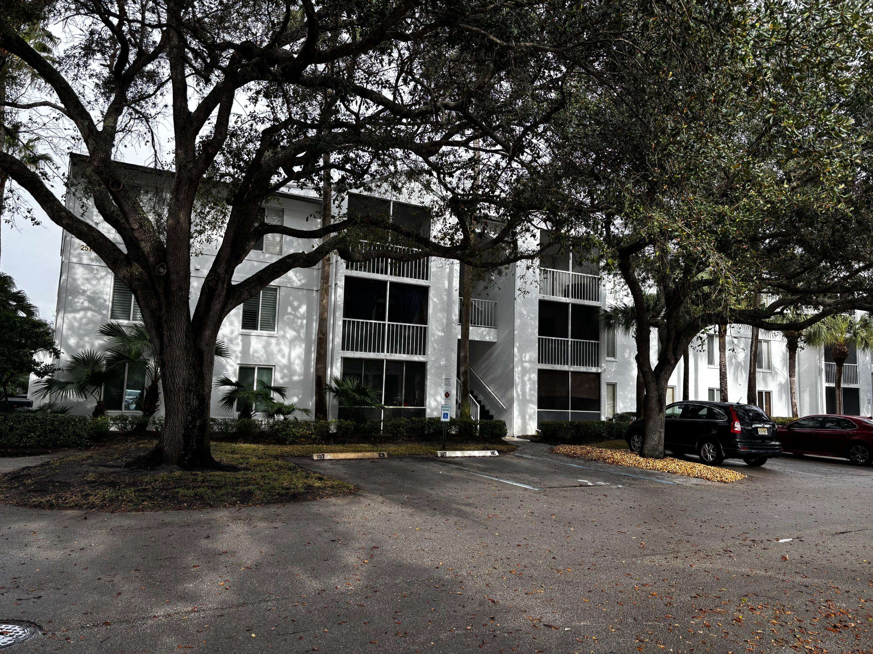 Port Saint Lucie, FL 34952,2512 SE Anchorage CV B1