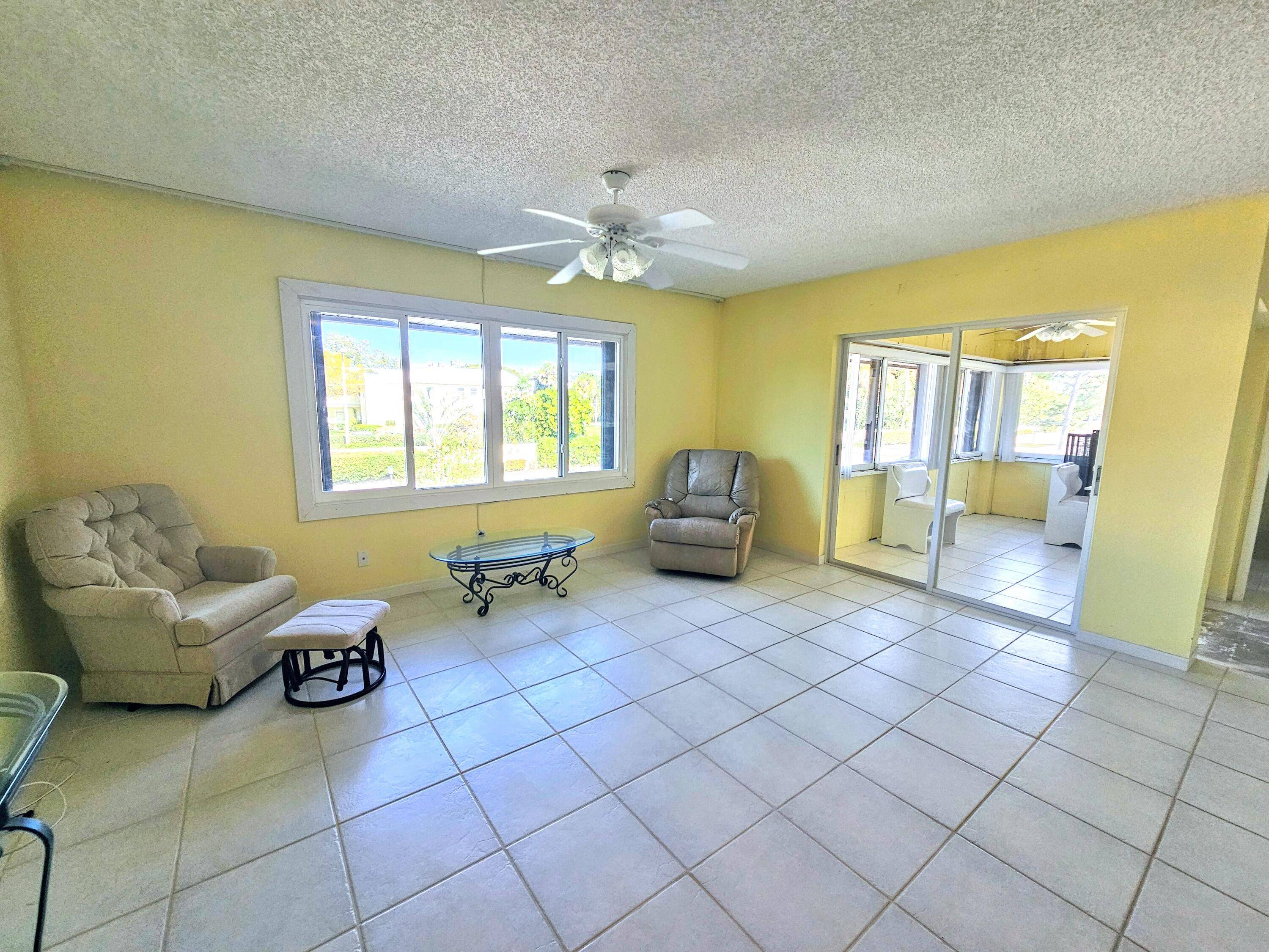 1800 SE Saint Lucie BLVD 7-207, Stuart, FL 34996