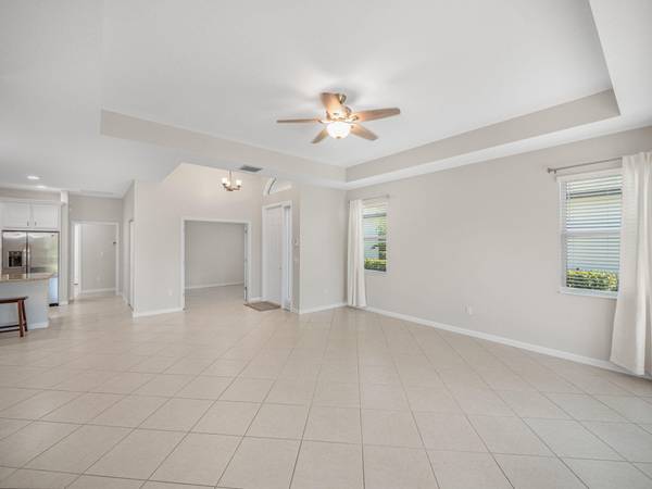 Port Saint Lucie, FL 34987,12898 SW Lake Fern CIR