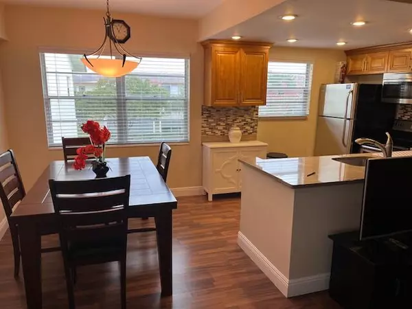 Boca Raton, FL 33434,375 Mansfield I