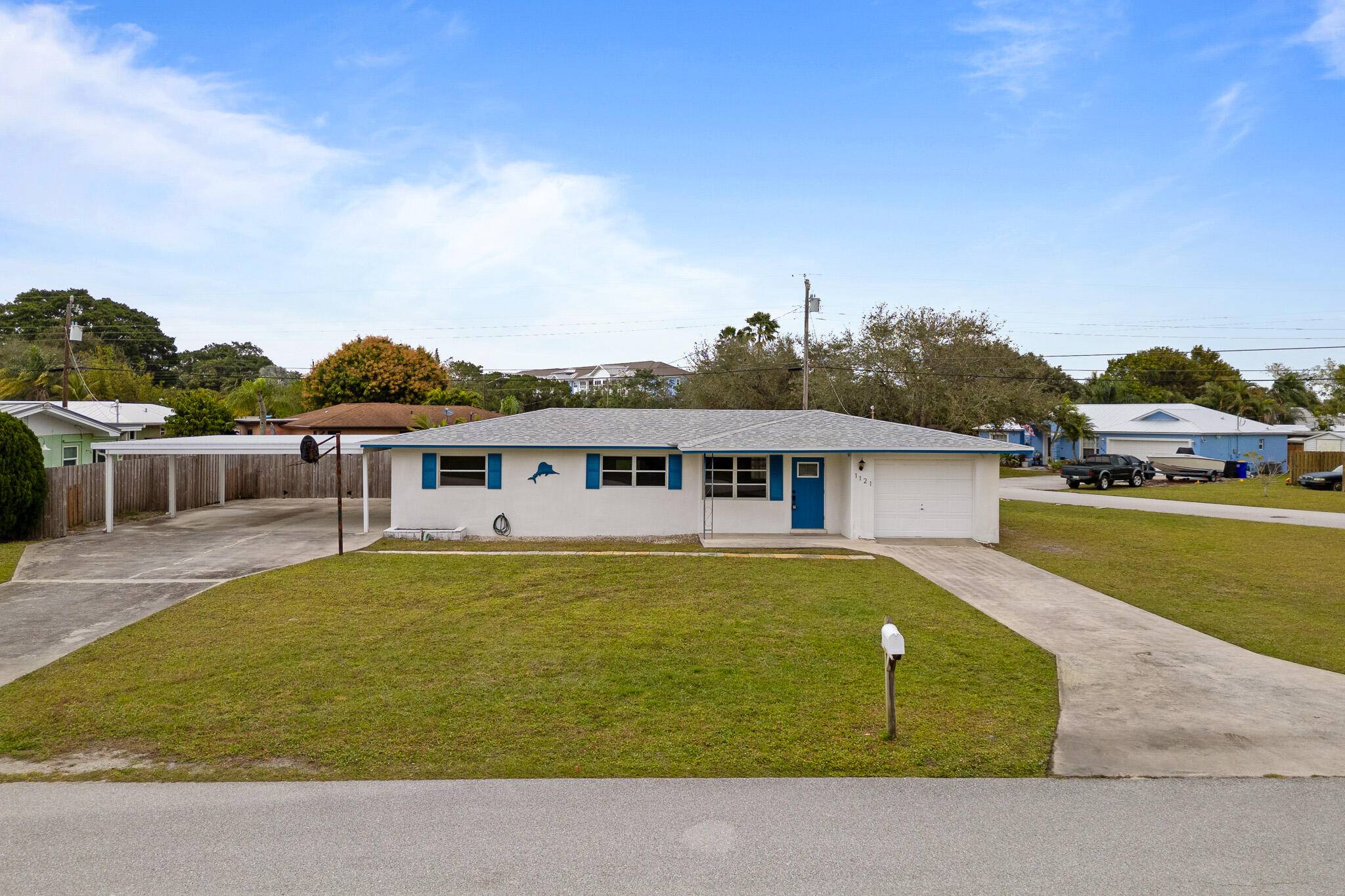 1121 NW 15th TER, Stuart, FL 34994