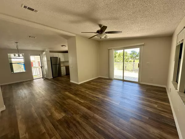 Port Saint Lucie, FL 34952,3049 Saltbush LN
