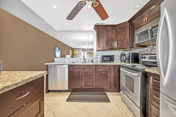 Coconut Creek, FL 33066,3002 Portofino ISLE L3