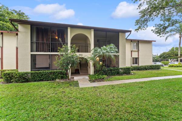 4689 Sable Pine CIR B1, West Palm Beach, FL 33417