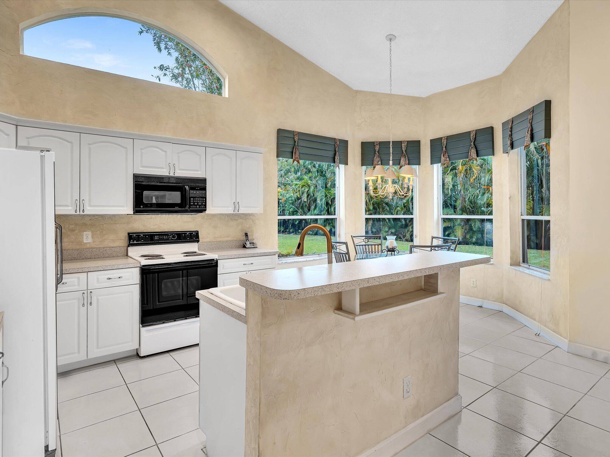 Boynton Beach, FL 33472,8808 Shoal Creek LN