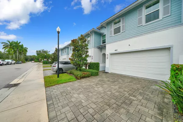 4821 Pointe Midtown RD, Palm Beach Gardens, FL 33418
