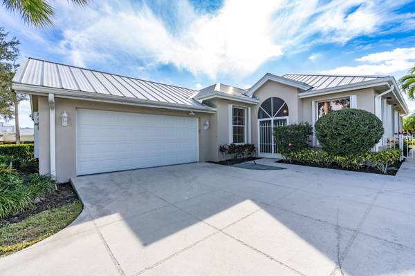 2608 SW Greenwich WAY, Palm City, FL 34990