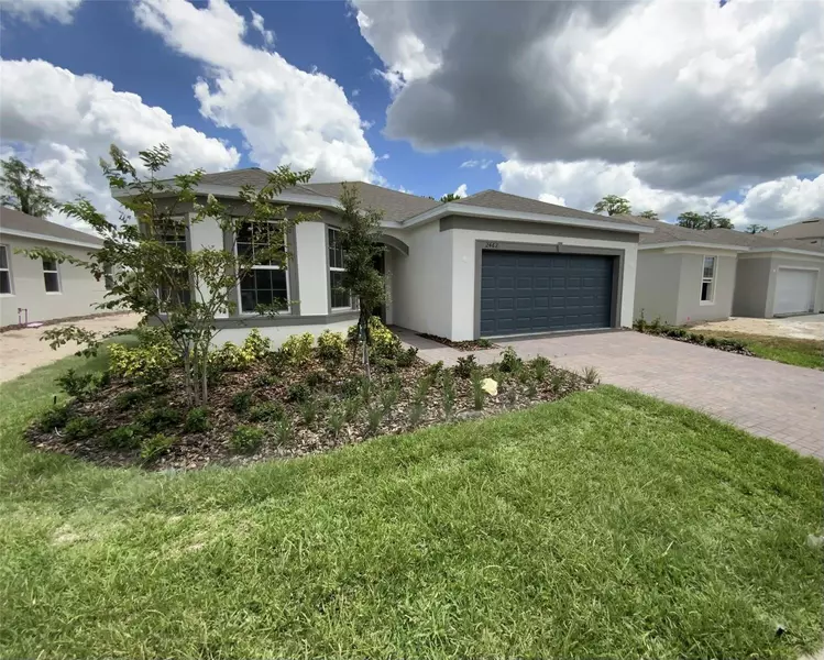 2462 Southlawn LN, Clermont, FL 34714