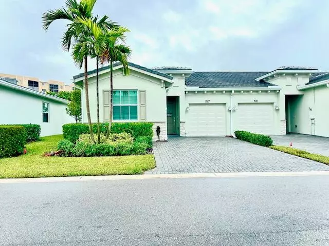 Delray Beach, FL 33446,7017 Peters LN