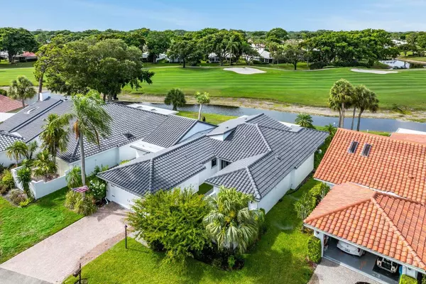 Boynton Beach, FL 33436,51 Woods LN