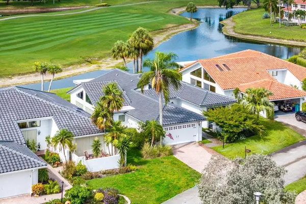 Boynton Beach, FL 33436,51 Woods LN