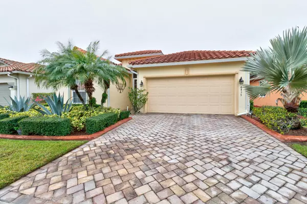 6435 Lennox LN, Vero Beach, FL 32966