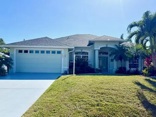 3405 SE Hart CIR, Port Saint Lucie, FL 34984