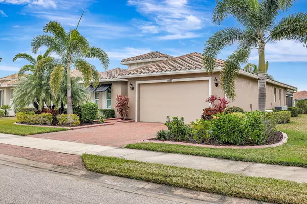 11127 SW Vitalia CT, Port Saint Lucie, FL 34987