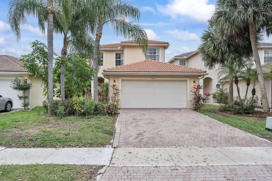 5210 Rising Comet LN, Greenacres, FL 33463