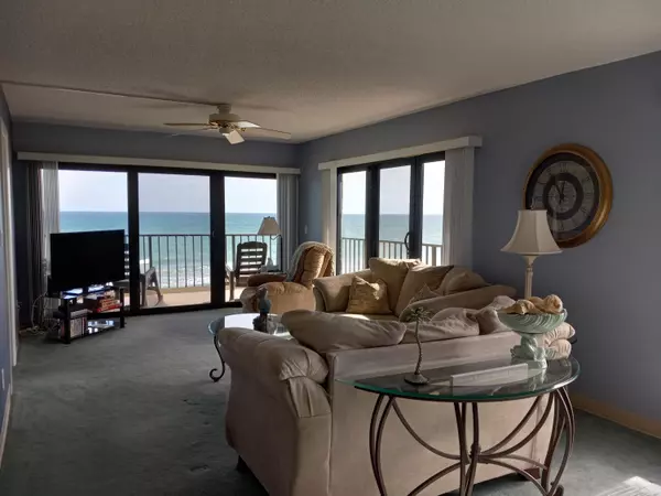 Jensen Beach, FL 34957,10310 S Ocean DR 610