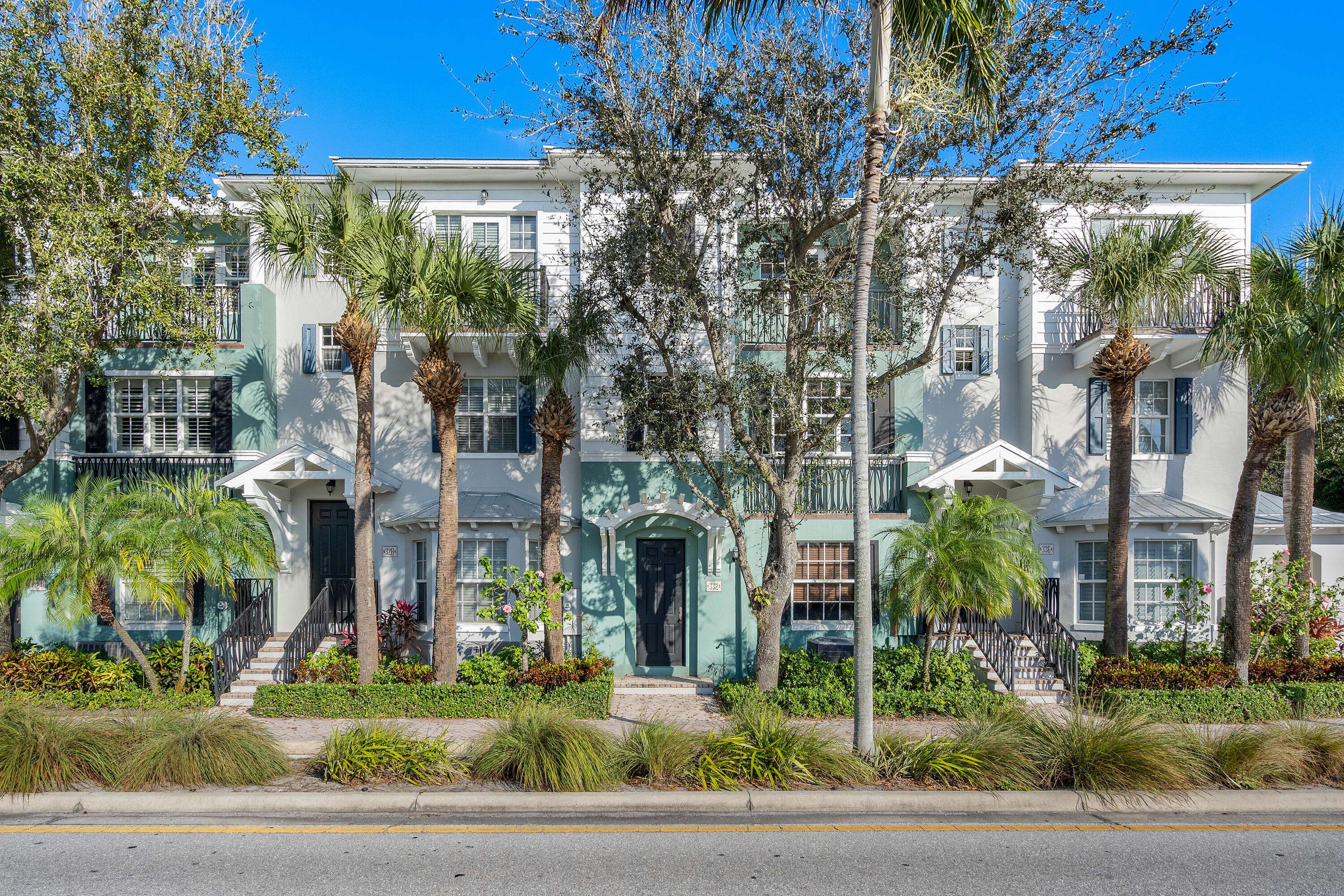 332 W Mallory CIR, Delray Beach, FL 33483