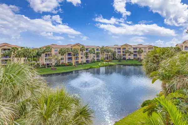 100 Uno Lago DR 401, Juno Beach, FL 33408