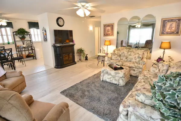 Stuart, FL 34994,1225 NW 21st ST 309