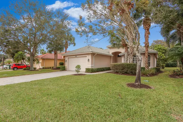 Port Saint Lucie, FL 34986,7756 Greenbrier CIR