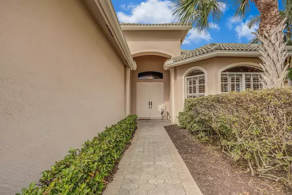 Port Saint Lucie, FL 34986,7756 Greenbrier CIR