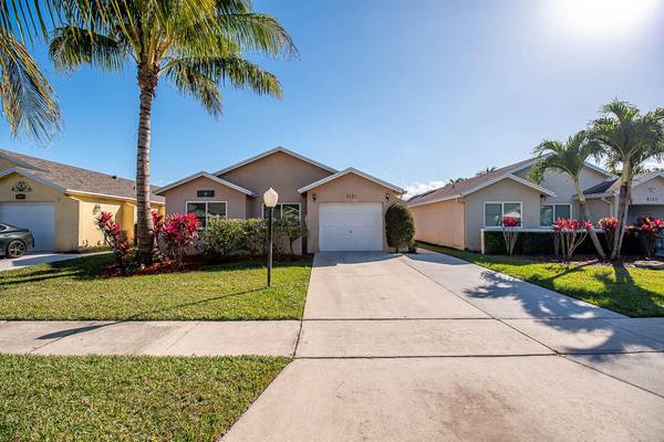 9131 Pine Springs DR, Boca Raton, FL 33428