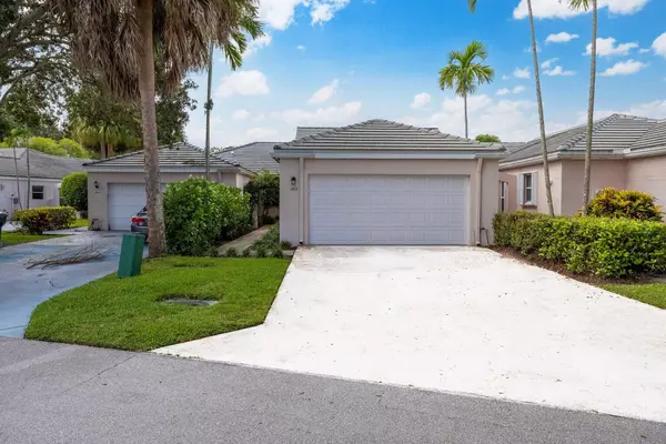 Greenacres, FL 33413,1053 Island Manor DR