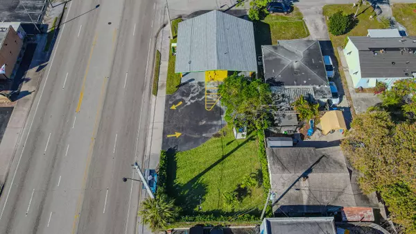 Lantana, FL 33462,615 W Lantana RD