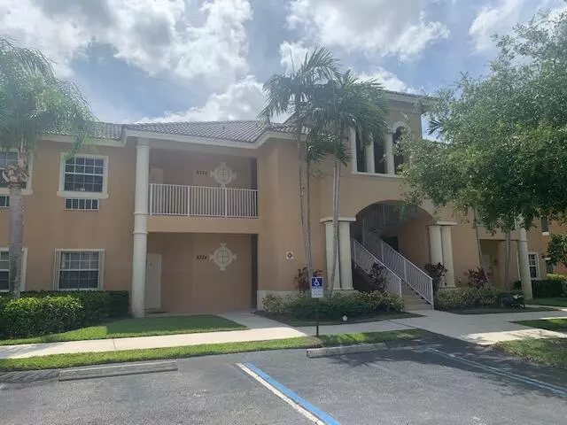 Port Saint Lucie, FL 34986,8334 Mulligan CIR B