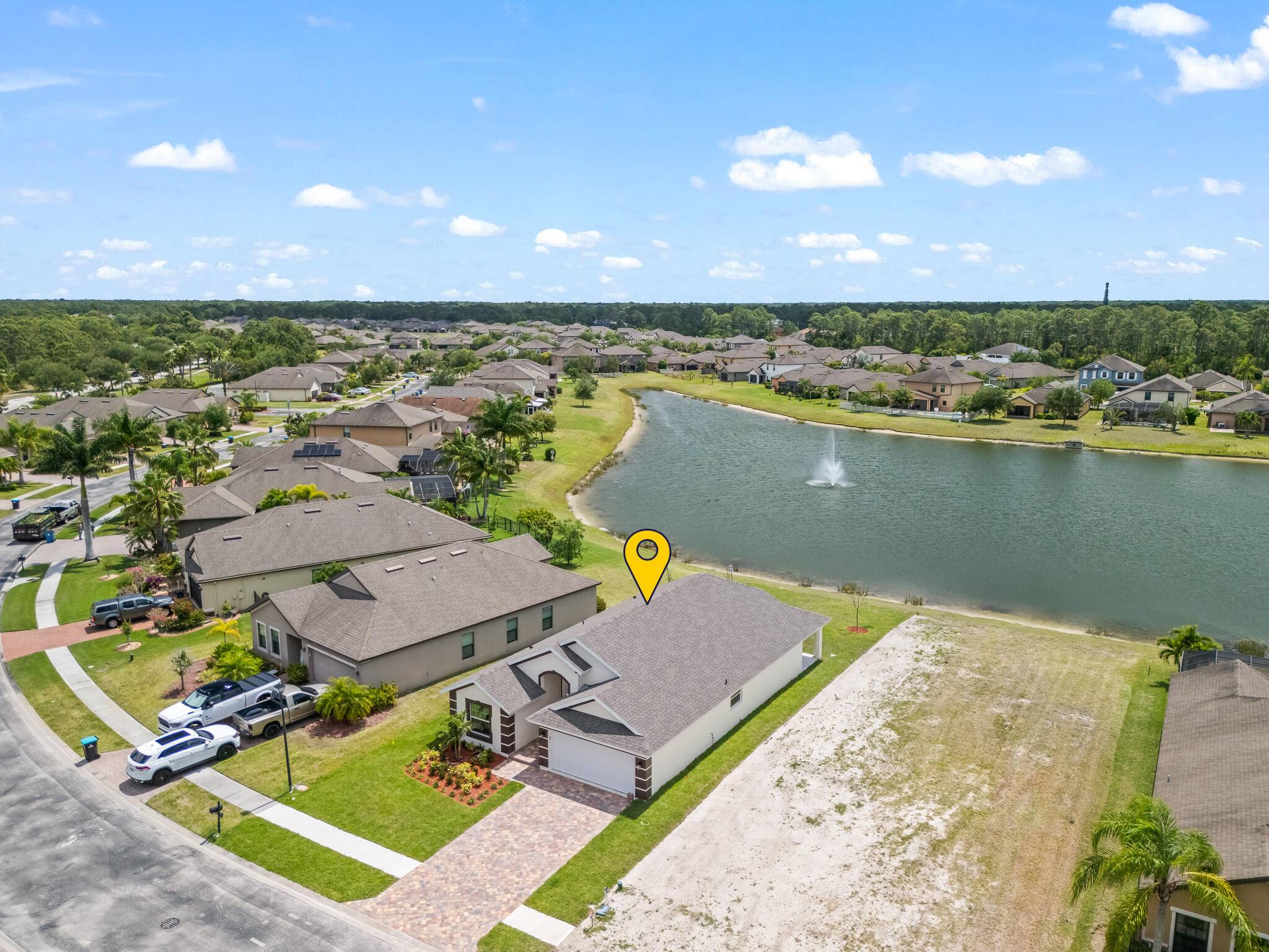 Palm Bay, FL 32909,569 SE Dillard DR
