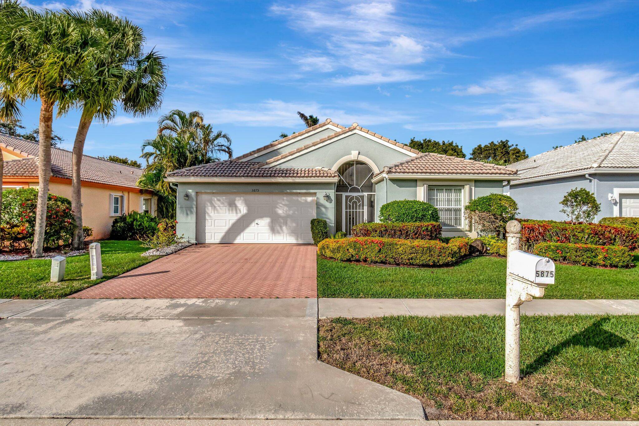 Boynton Beach, FL 33437,5875 Seashell TER