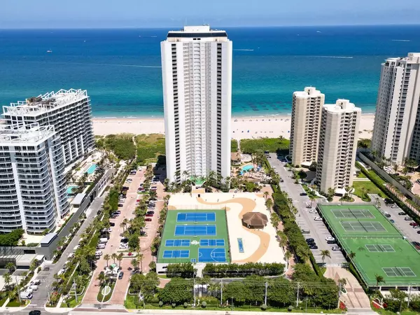 Singer Island, FL 33404,3000 N Ocean DR 8f