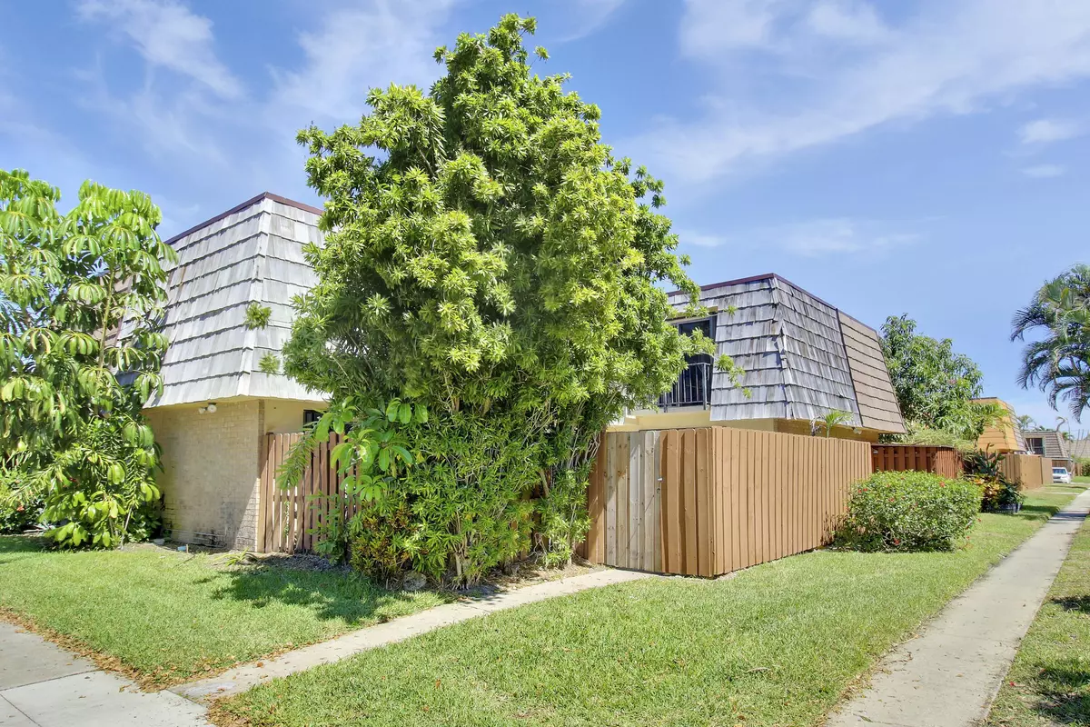 Palm Springs, FL 33461,873 Springdale CIR