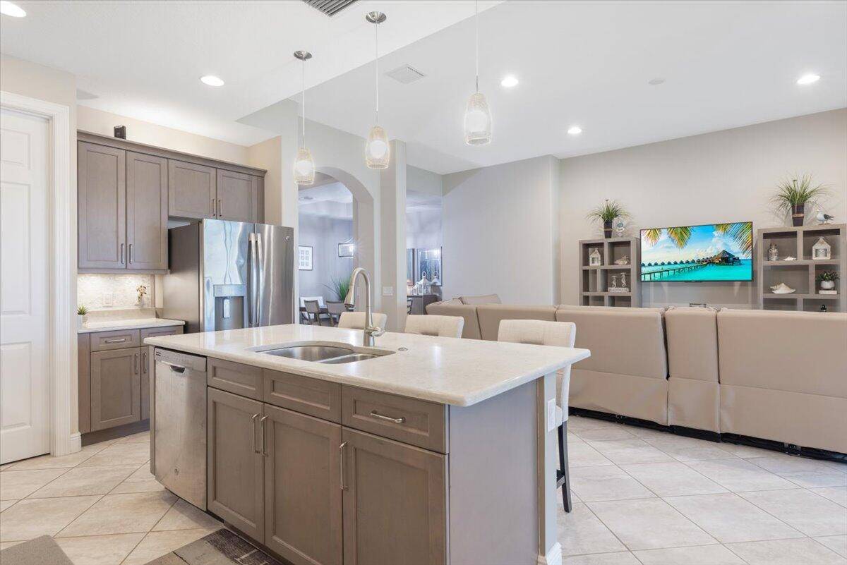 Vero Beach, FL 32968,1830 SW Berkshire CIR